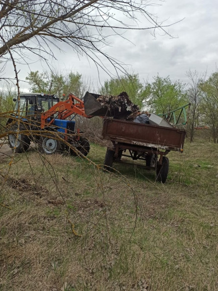 16 апреля силами работников дома культуры, администрации была ликвидирована стихийная свалка мусора в селе Дракино..